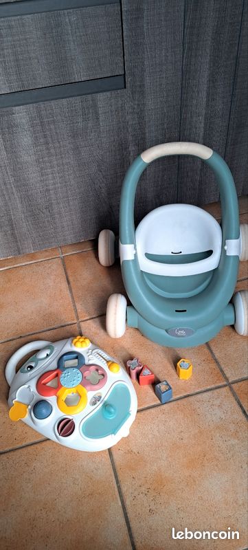 Pousse pousse avec activité et fonction poussette (image 1)