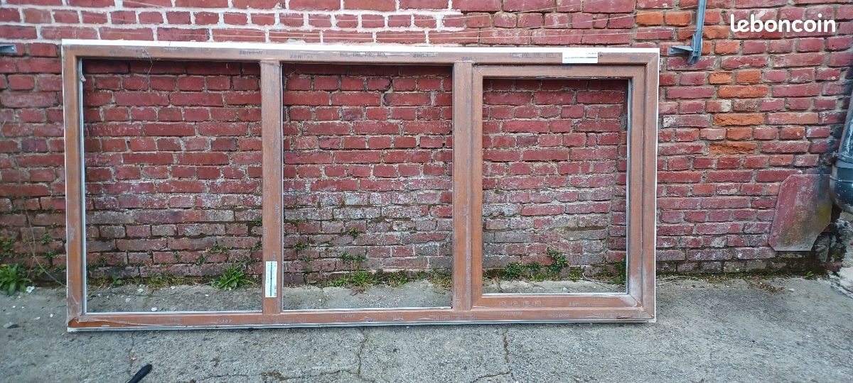 Vends fenêtre pose en rénovation blanc intérieur et chêne doré extérieur (image 1)