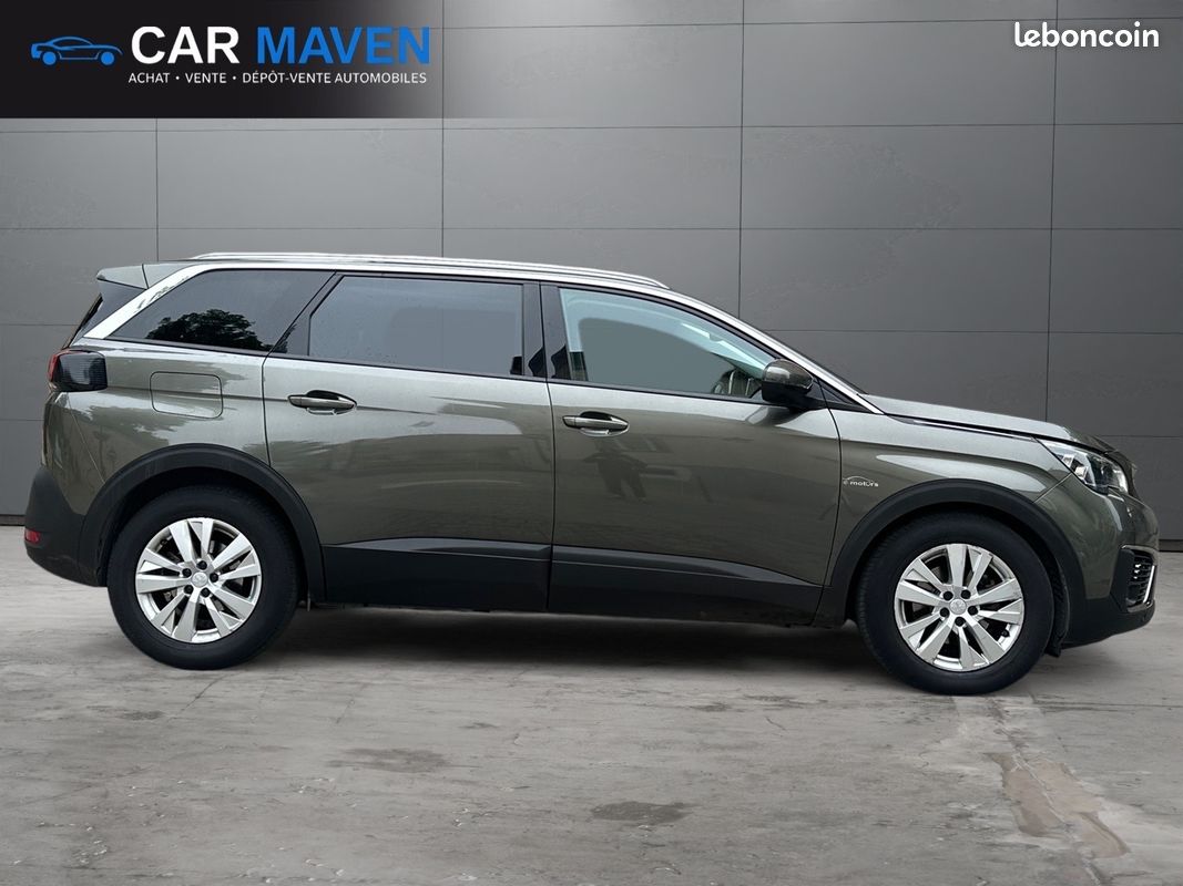 PEUGEOT 5008 PureTech 130ch SS EAT8 Active (image 6)