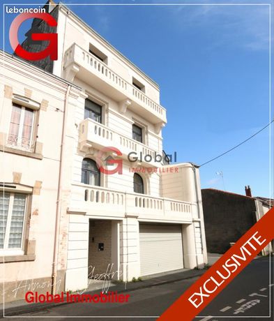 Maison 10 pièces 270 m²