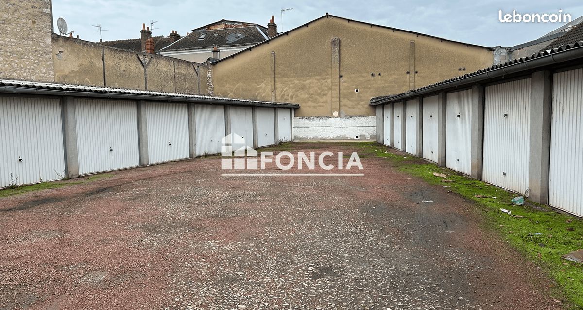Parking 10 m² · à Montargis · 10 m² · 55 €/mois