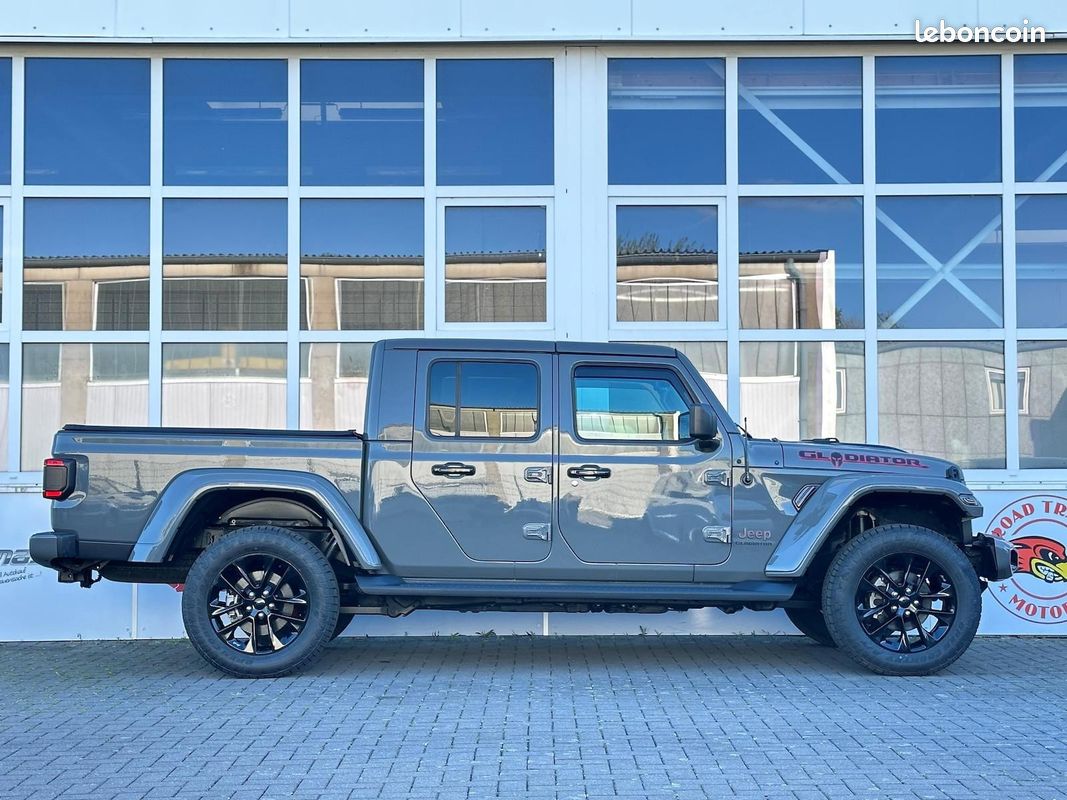 Jeep GLADIATOR High Altitude 3.6 V6 290 ch – BVA – 4x4 – Cuir Nappa – ACC – 32 100 km (image 4)