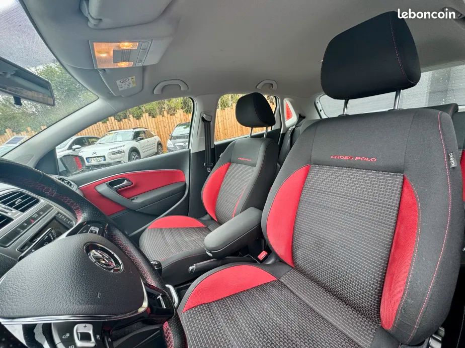 VW POLO CROSS 1.2L TSI 90CH ETHANOL 01/2017 82434KMS 11990e GARANTIE 6 MOIS TOTALE POSSIBILITĂ EXTENTION DE GARANTIE / REPRISE POSSIBLE (image 5)