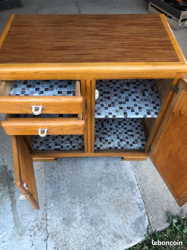 Petit bahut vintage en bois (image 3)