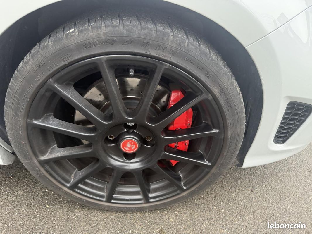 ABARTH 500 595 1.4 T-JET 180 ESSEESSE / Akrapovic + toit ouvrant / Garantie 12 mois (image 23)