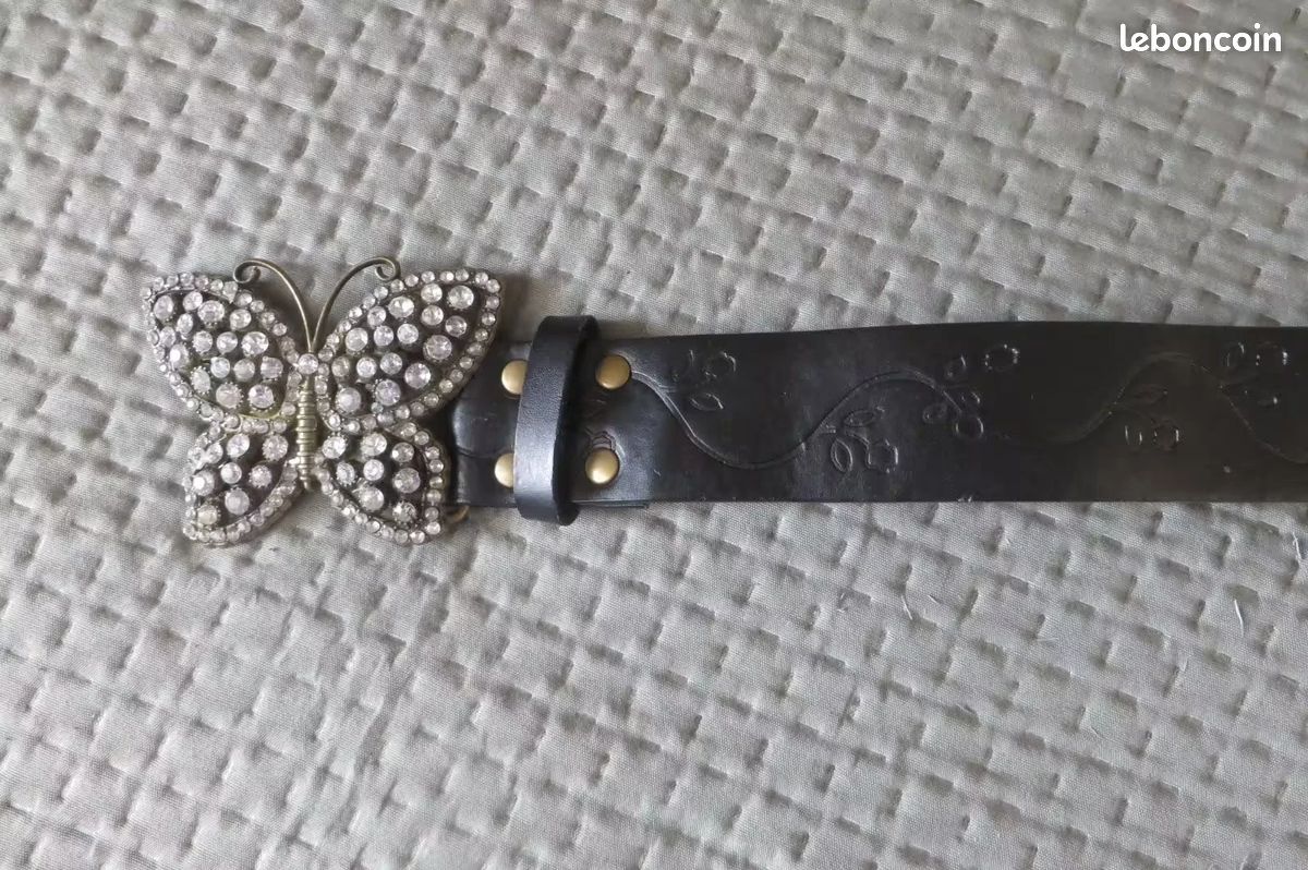 Vintage Goebel Rosina Wachtmeister Sun Face porseleinen Kleiderbügel Kette
