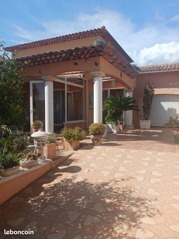 Maison 4 pièces 120 m² · à Hyères · 120 m² · 549 000 €