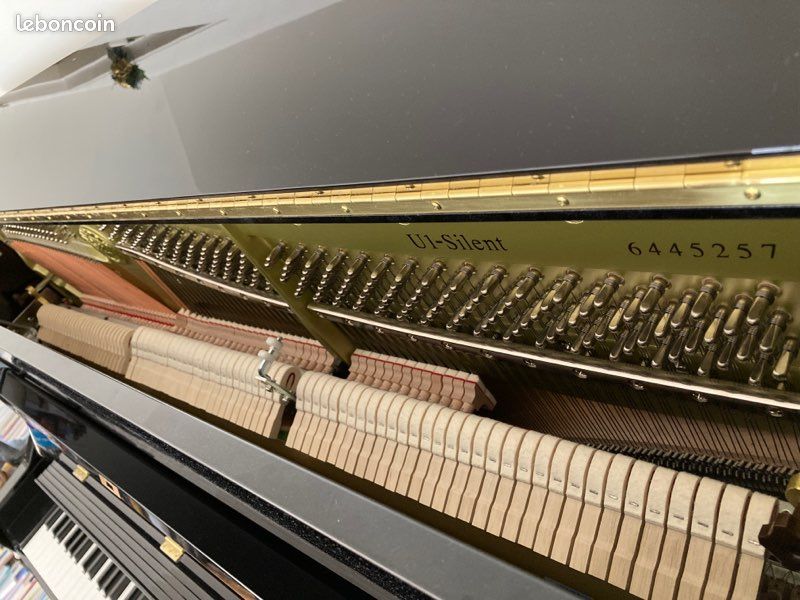 Piano Yamaha U1 de 2017 (image 1)