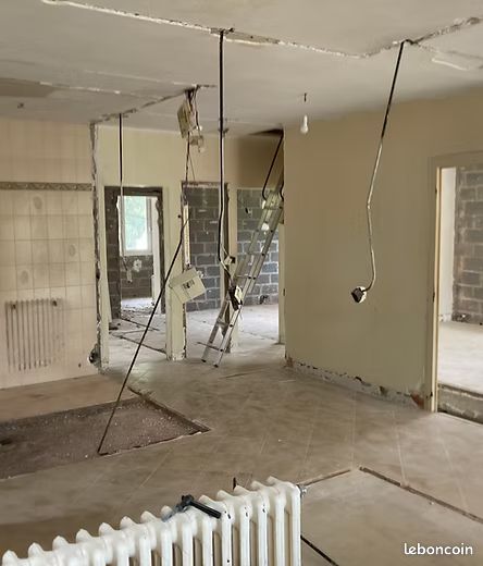 Immeuble 8 pièces 224 m² · à Dol-de-Bretagne · 224 m² · 165 000 €