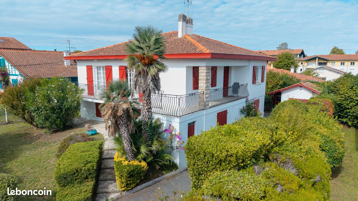 Maison 9 pièces 202 m² · à Anglet · 202 m² · 895 000 €