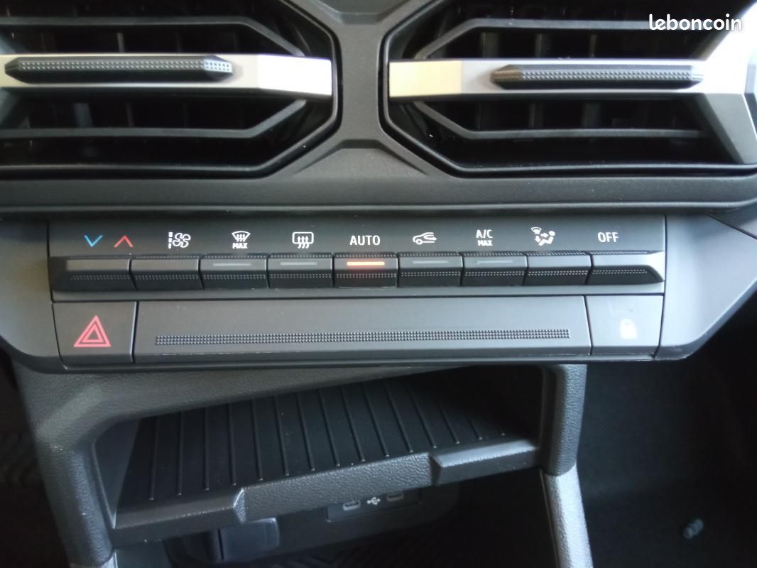 Dacia Duster Hybrid 140 Journey (image 21)