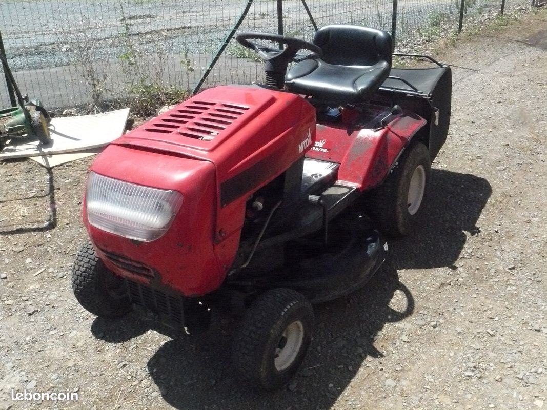 Tracteur tondeuse (image 1)