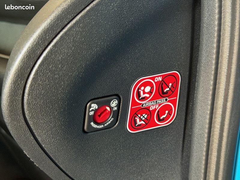 Citroen C3 PICASSO 1.6 HDI90 CONFORT à partir de 146,90 /mois (image 29)