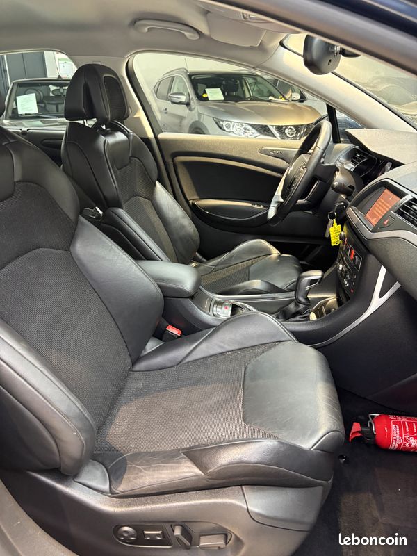 CITROËN C5 2.0HDi 140ch Exclusive 100.757km Superbe état (image 12)