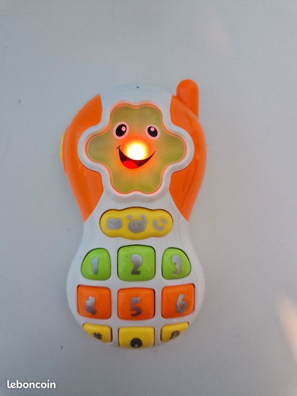Téléphone interactif bébé (image 5)