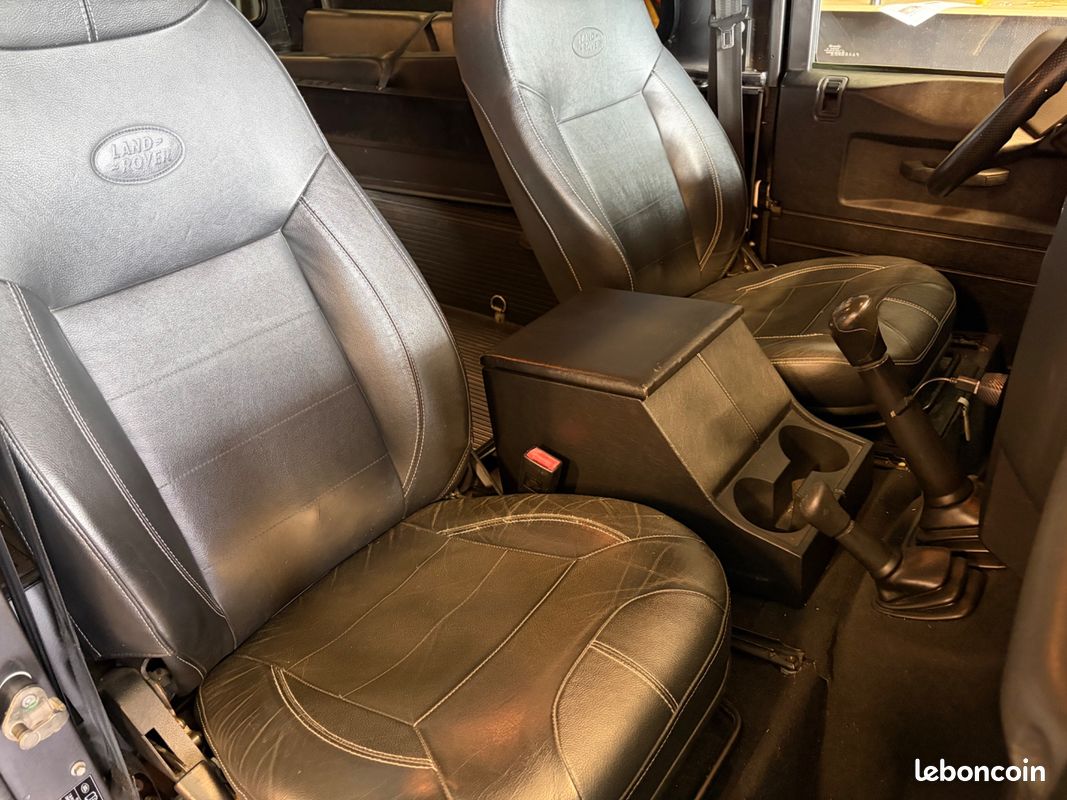 Land rover defender societe 90 2.2 120 4wd (image 6)