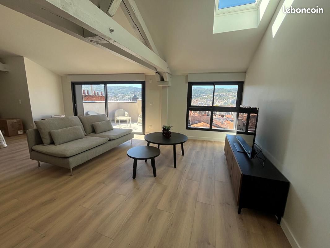 Appartement 3 pièces 79 m² · à Clermont-Ferrand · 79 m² · 1 040 €/mois
