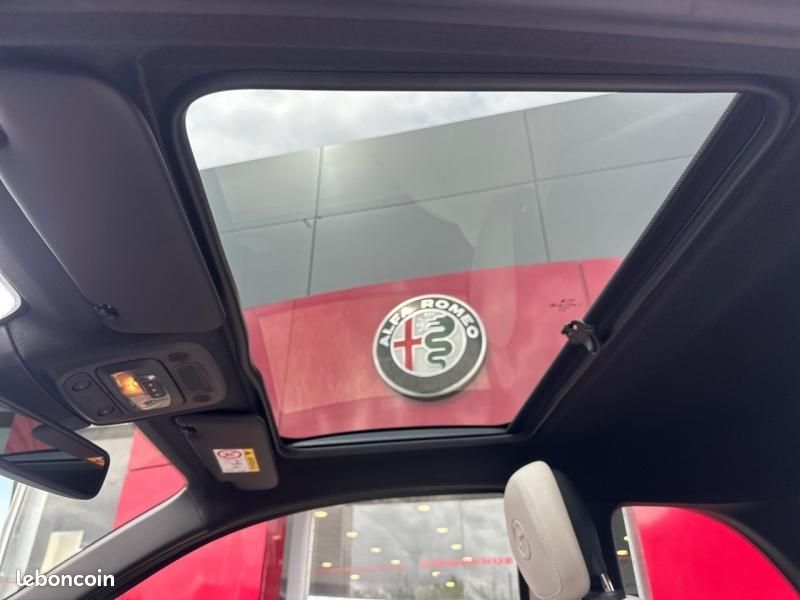 Fiat 500 e 118ch Giorgio Armani Collectors Edition MY25 (image 20)