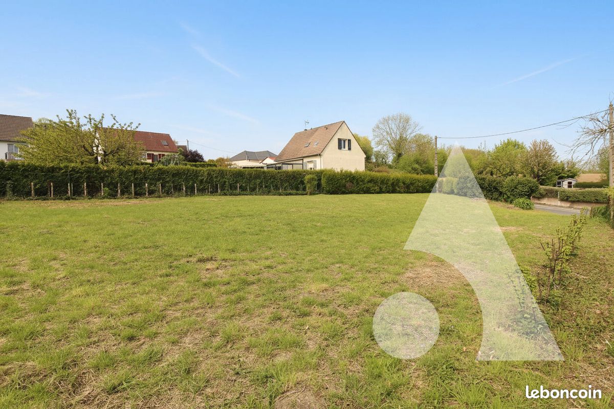 Terrain 877 m² · à Grandfresnoy · 877 m² · 89 000 €