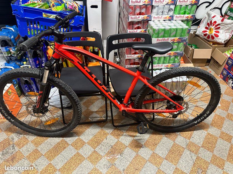 Scott Aspect 750 Velo Scott Rouge Vélo VTT Scott Aspect 750 Vélos