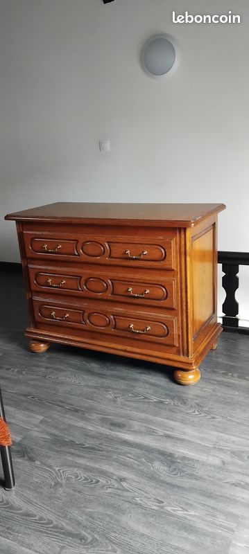Commode bois massif style rustique (image 1)