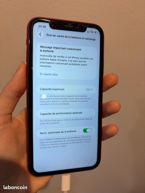 IPhone 11 rouge (image 1)