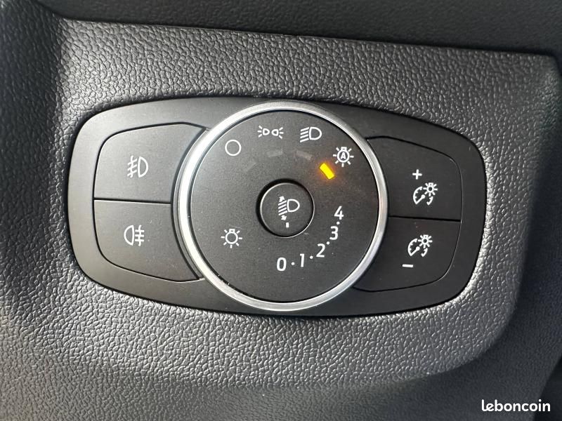 Ford Transit Courier Electrique 100 kW 136ch Limited (image 18)