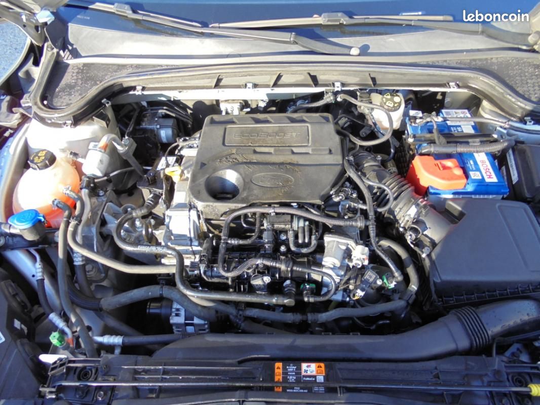 Ford Focus 1.0 EcoBoost 125 BVA8 ST Line (image 12)
