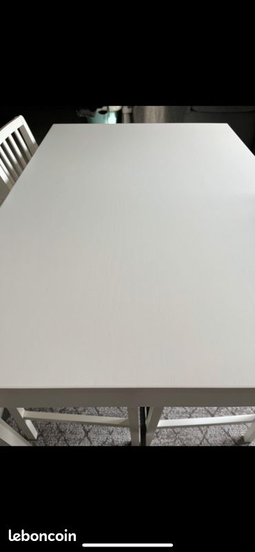 Table blanche IKEA neuve (image 2)