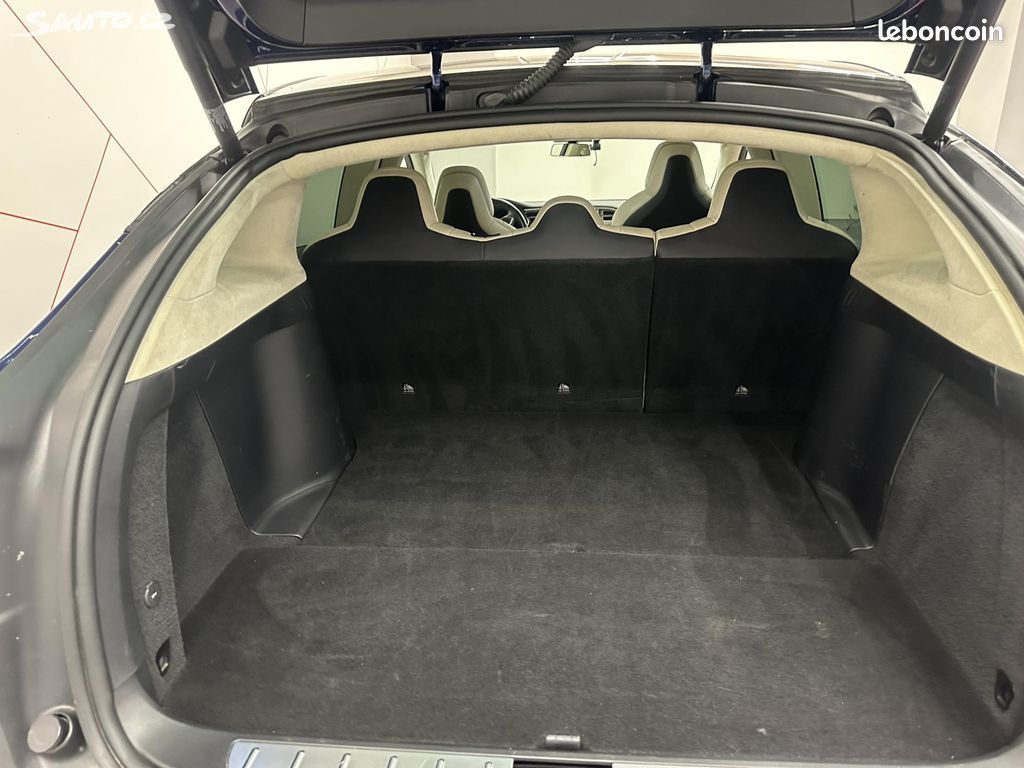 TESLA MODEL X Performance Dual P100D 772ch AWD | Autopilot • Caméra 360° • Toit ouvrant • Cuir • 4x4 (image 10)