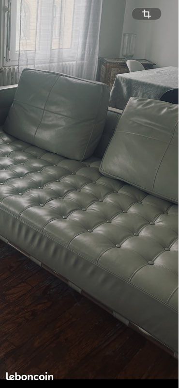 Canapé Cassina Privé conçu par Philippe Starck (image 1)