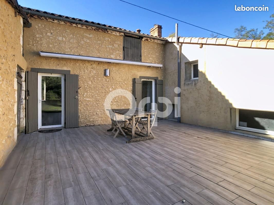 Maison 9 pièces 244 m² · à Chalagnac · 244 m² · 249 500 €