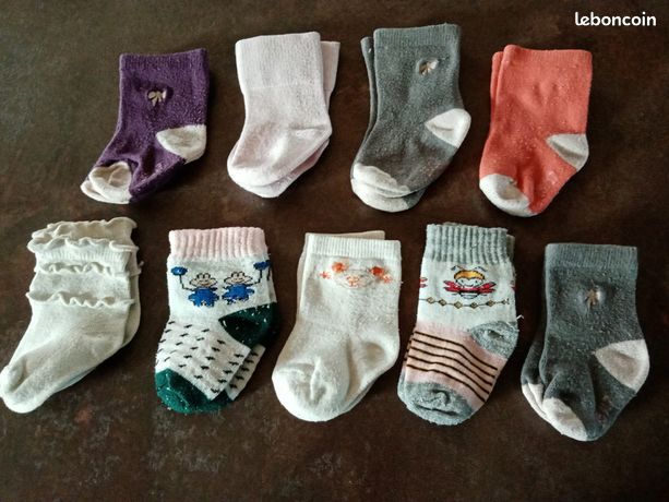 Chaussettes bébé d'occasion