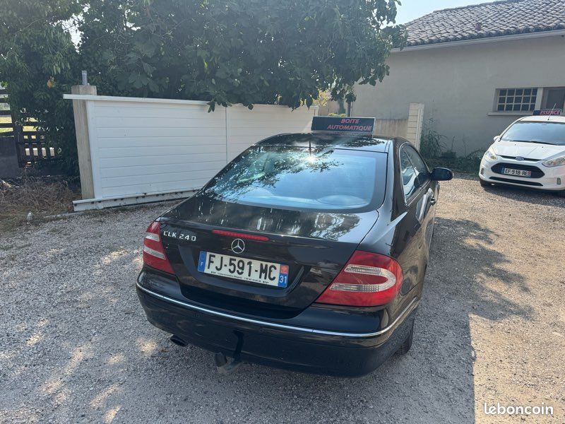 MERCEDES-BENZ Classe CLK (209) Coupé 240 2.6 i V6 18V 170 cv Boîte auto (image 2)