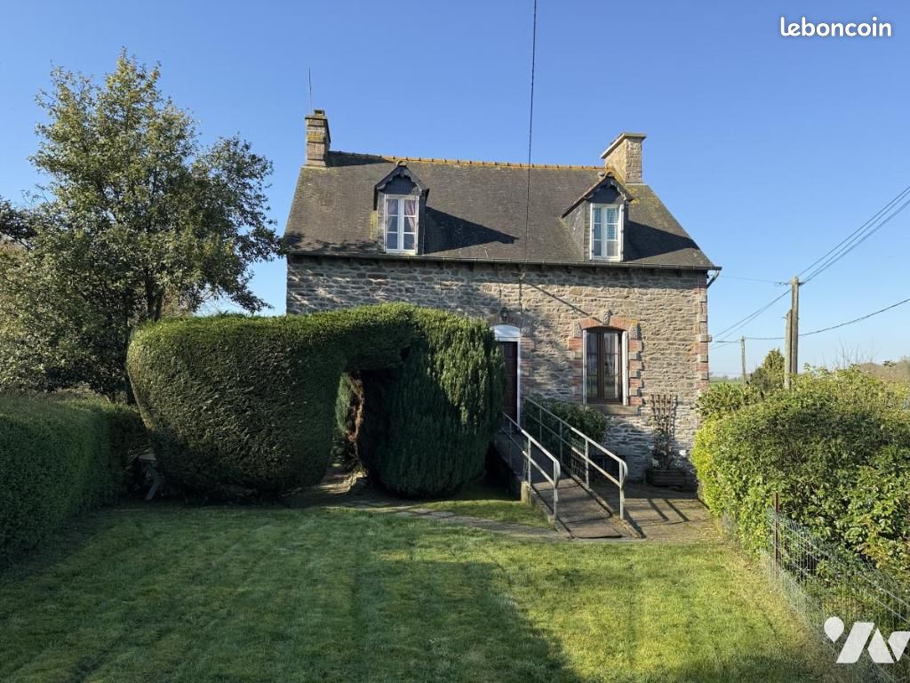 Maison 5 pièces 115 m² · à Plouguenast-Langast · 115 m² · 162 480 €