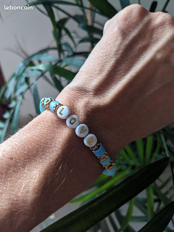 Bracelet bleue perles love (image 2)