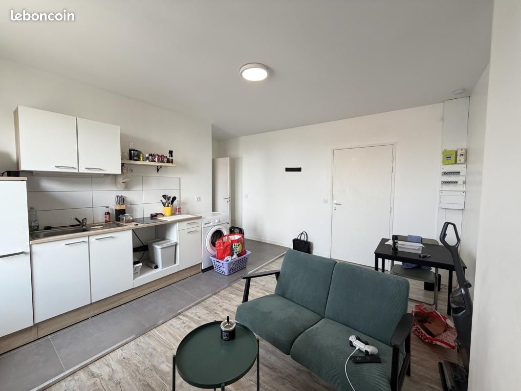 Appartement 2 pièces 30 m² · à Saint-Étienne · 30 m² · 420 €
