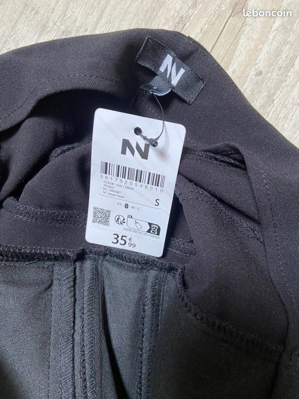 Combinaison pantalon bustier noire (image 9)