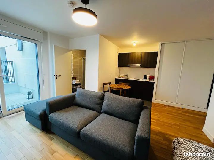 Appartement 1 pièce 35 m² · à Saint-Mandé · 35 m² · 1 350 €