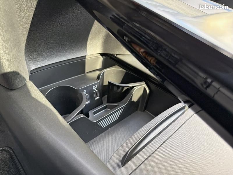 Ds N°8 Electrique 230ch 73,7kWh Etoile (image 22)