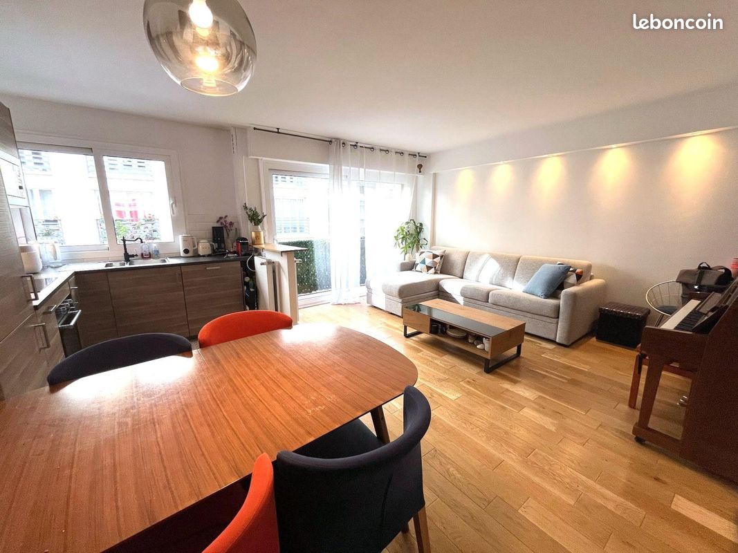 Appartement 2 pièces 53 m² · à Paris · 53 m² · 2 300 €/mois