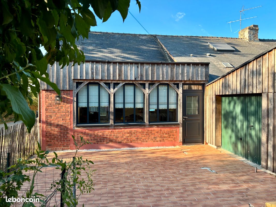 Maison 7 pièces 143 m² · à La Chapelle-des-Fougeretz · 143 m² · 449 000 €