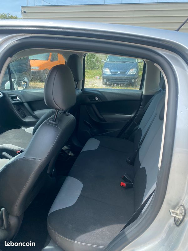 🚗 Citroën C3 1.4 HDi – 2013 – 176 550 km – Très bon état – Garantie (image 9)