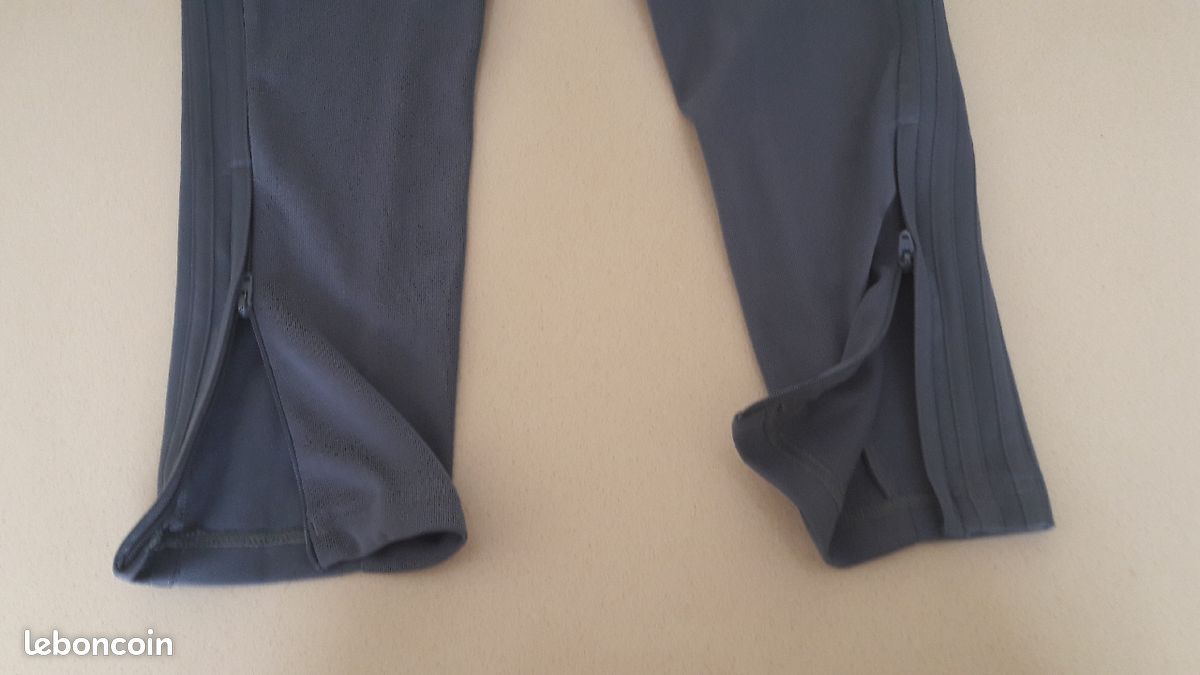 Pantalon Adidas excellent état (image 6)