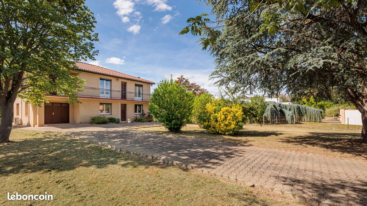 Maison 6 pièces 206 m² · à Villeneuve-Tolosane · 206 m² · 428 000 €
