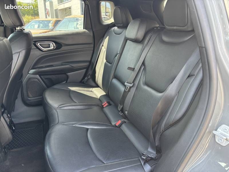 Jeep Compass II 1.3 PHEV T4 240 ch 4xe eAWD S (image 13)