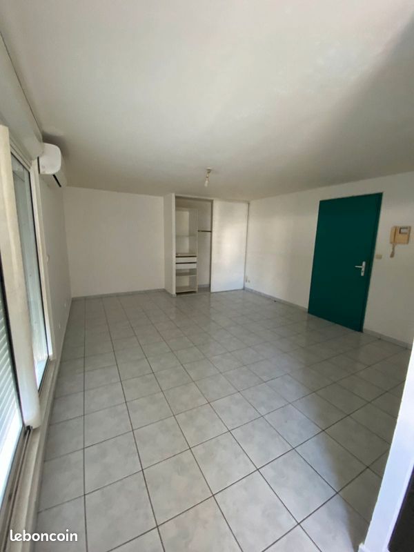 Appartement 1 pièce 38 m² · à Saint-André · 38 m² · 630 €/mois