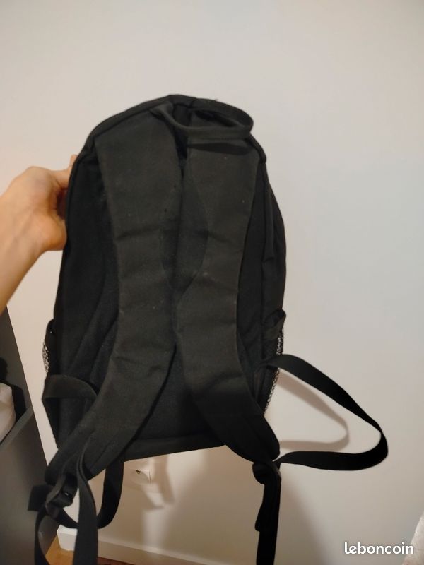 Petit sac a dos noir (image 2)
