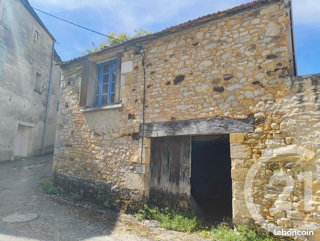 Maison 1 pièce 86 m² · au Vigan-en-Quercy · 86 m² · 20 000 €