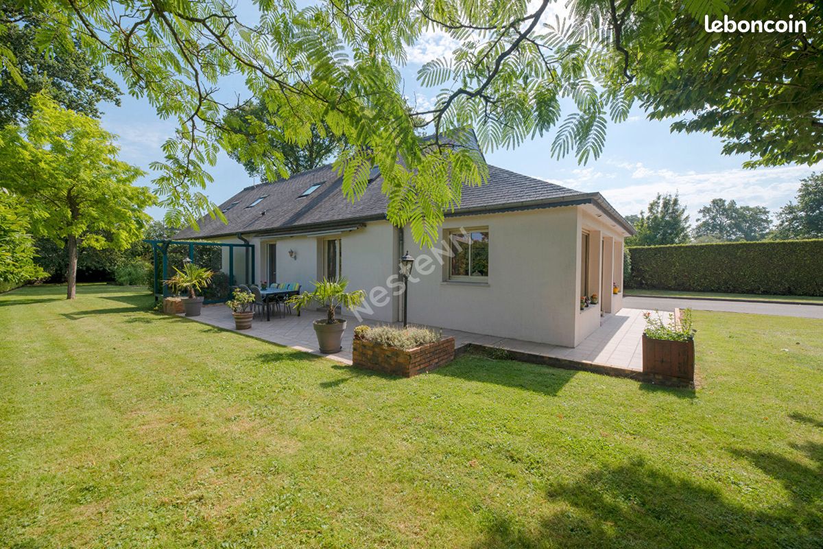 Maison 8 pièces 172 m² · à Louvigné-de-Bais · 172 m² · 379 950 €
